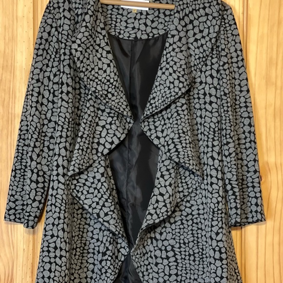 Worn once .. - Picture 2 of 2